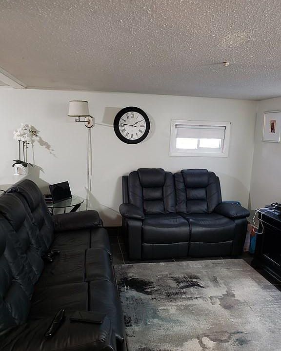 1st image of 29 Dungeon Ave Floor 1