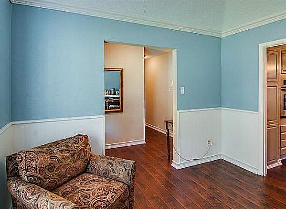 4th image of 1108 De Pauw Dr