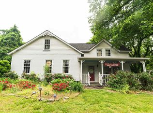 74 Church St, Gilbert, AR 72636