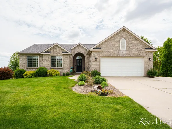 3415 Jamieson Dr, Hudsonville, MI 49426