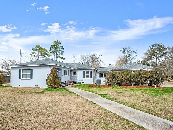 5th image of 4938 Hillcrest Dr