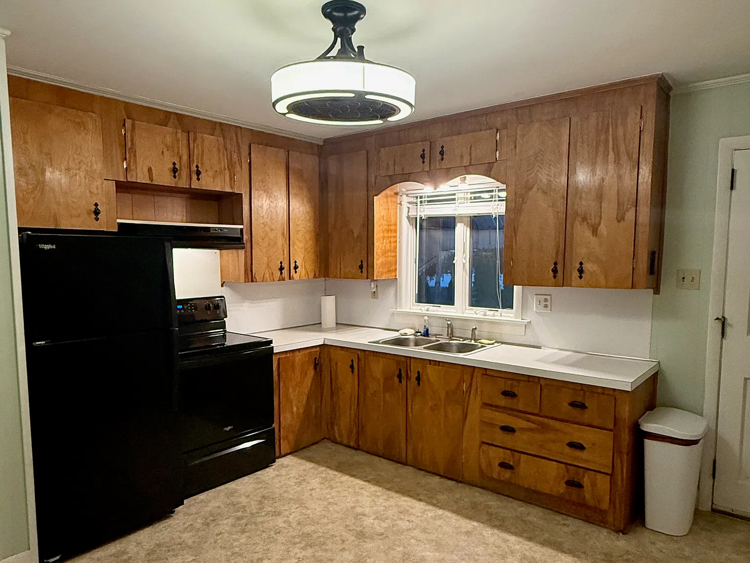 2 bed, 800 sqft, $1,750 — Photo 3