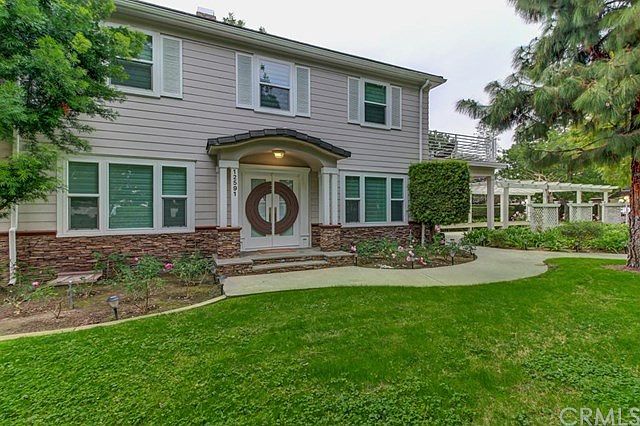 1st image of 12591 Euclid St