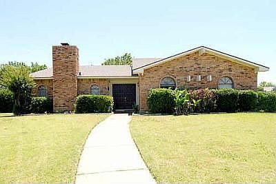 1st image of 2404 Verona Ct