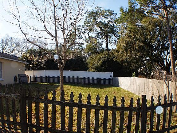 4th image of 214 Eagle Point Loop