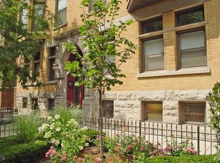 618 W Barry Ave APT 2, Chicago, IL 60657