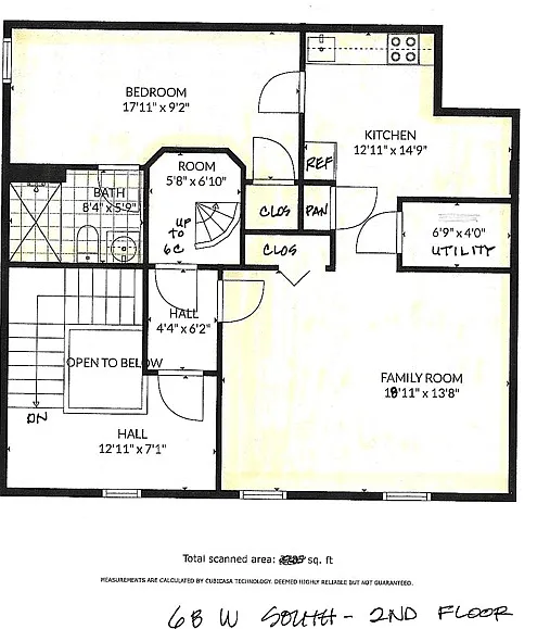 Floor space is marked in yellow