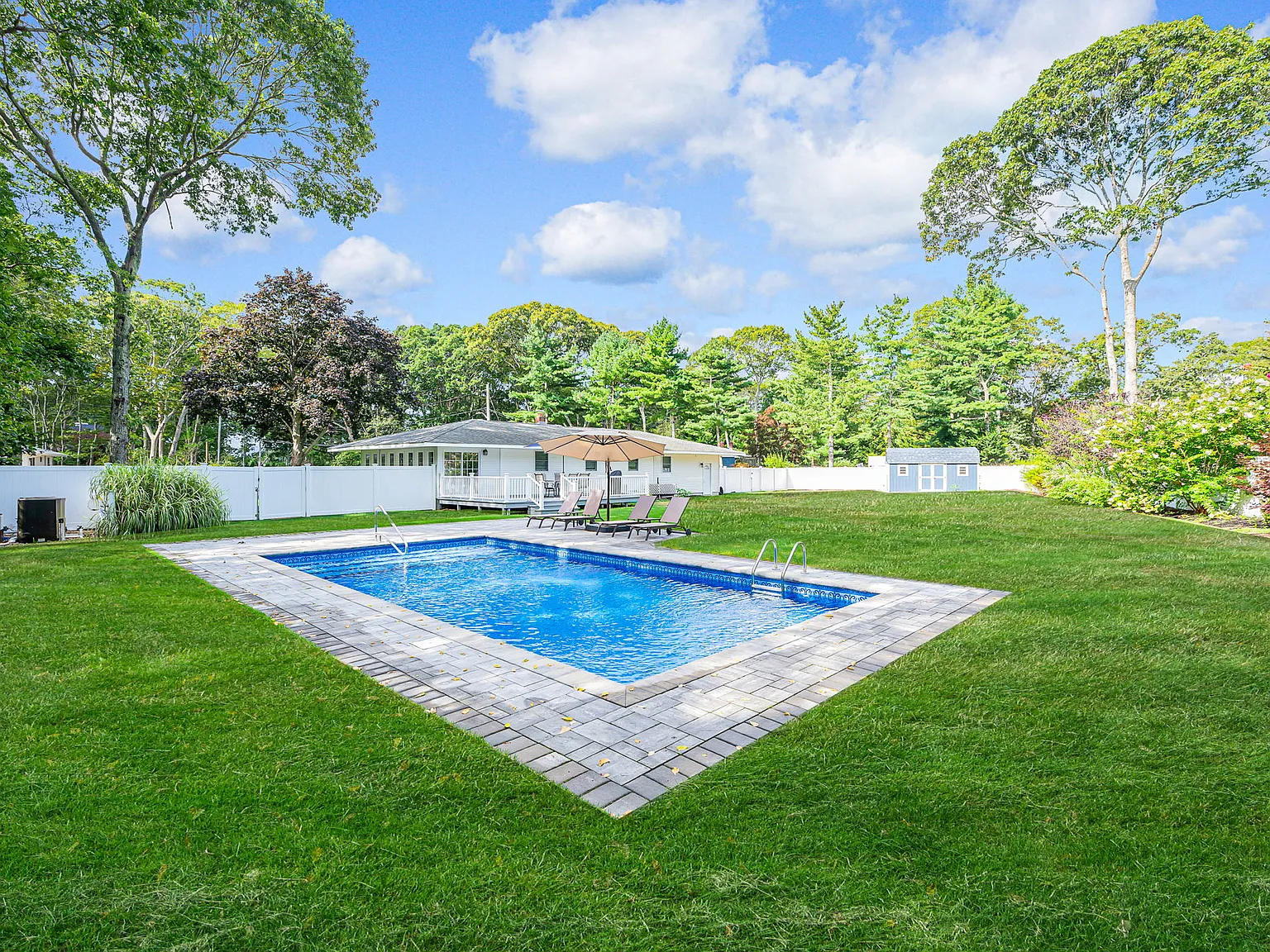 Seasonal Retreat On Rolling Hill Road — Photo 1