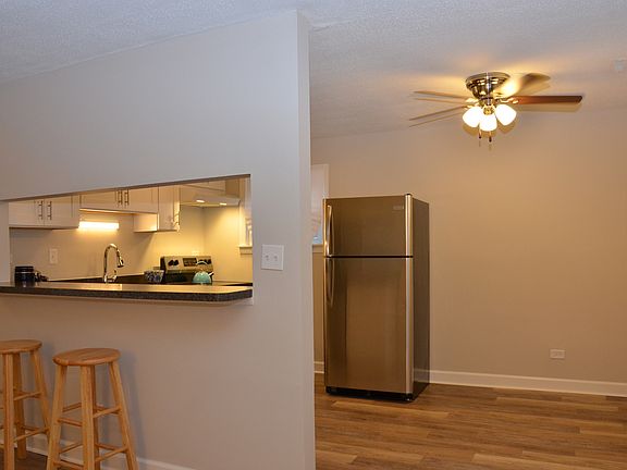 3rd image of 9424 Kelvin Ln APT 3282