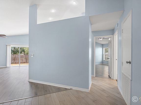 5th image of 10223 Allenwood Dr