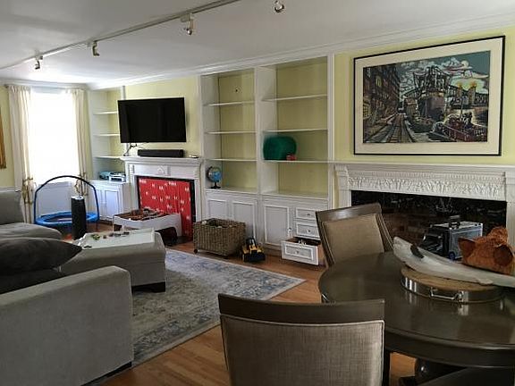 2nd image of 125 Daniel St