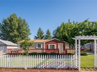 92 17th St NE, East Wenatchee, WA 98802