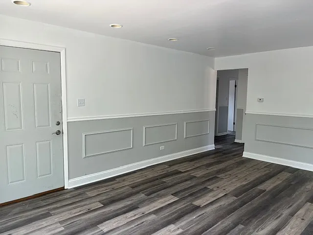 306 Crandon Ave — Photo 6