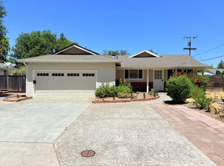 20231 Merrick Dr, Saratoga, CA 95070