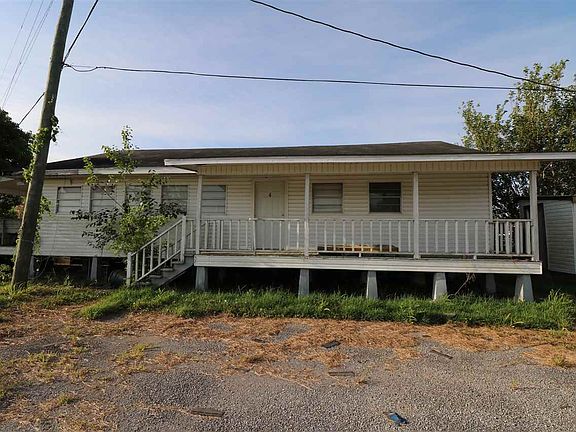 3rd image of 20520 Highway 3235