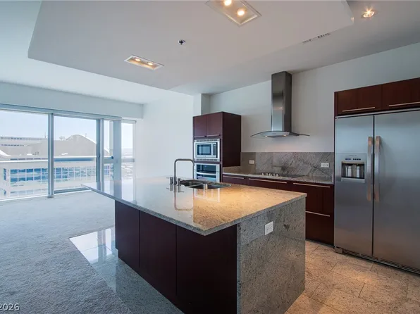 4471 Dean Martin Dr Unit 805, Paradise, NV 89103