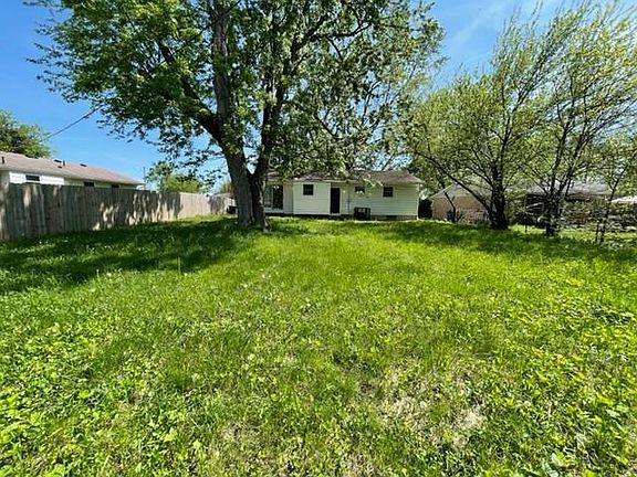 5th image of 3062 Wadsworth Ct