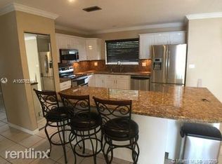 14840 Lewis Rd, Miami Lakes, FL 33014