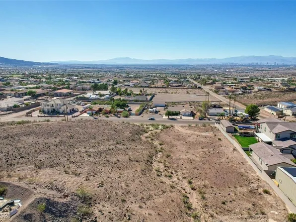 Milan St, Henderson, NV 89015