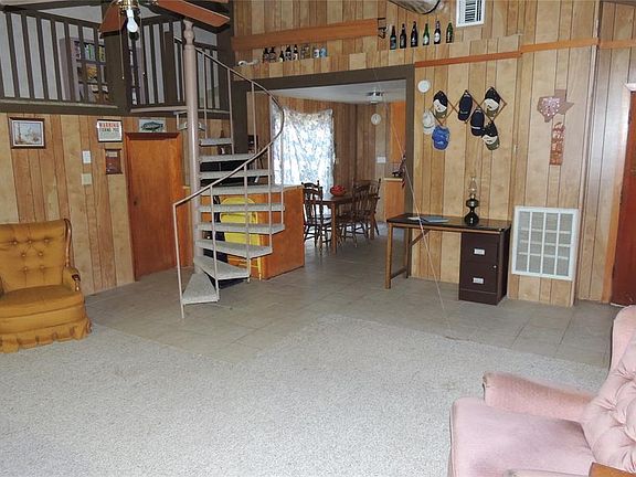 5th image of 333 Woodvine Ln