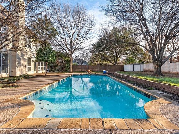 2nd image of 5906 Highland Hills Ln