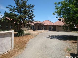 12806 Sycamore Ave, Patterson, CA 95363