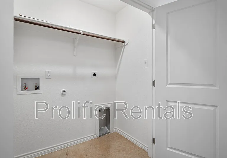 1254 Lehmann Dr #A — Photo 20