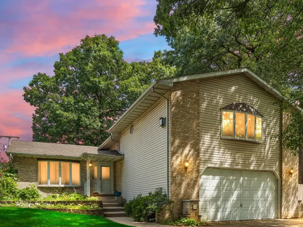 1542 Indiana, Griffith, IN 46319