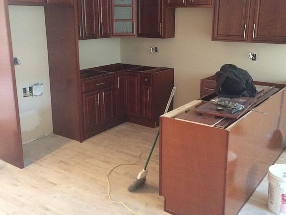 2nd image of 561 E 81st St