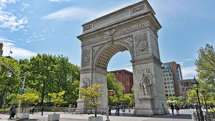 Rented by Compass | media 14