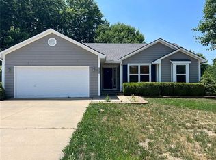 208 N Meghan Dr, Harrisonville, MO 64701
