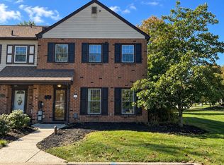 1 Oxford Ct, Langhorne, PA 19047