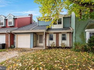 118 Malvern Ct, Mount Laurel, NJ 08054