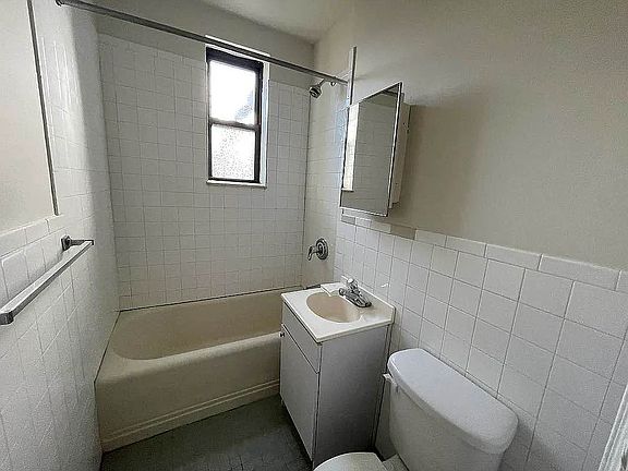 5th image of 24-21 29th St #1