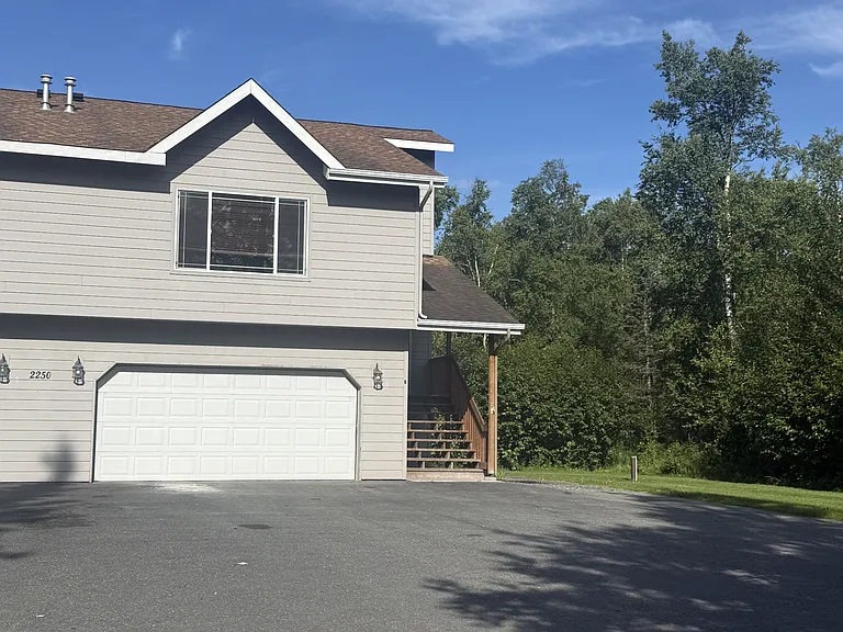 2250 S Ruth St #B — Photo 2