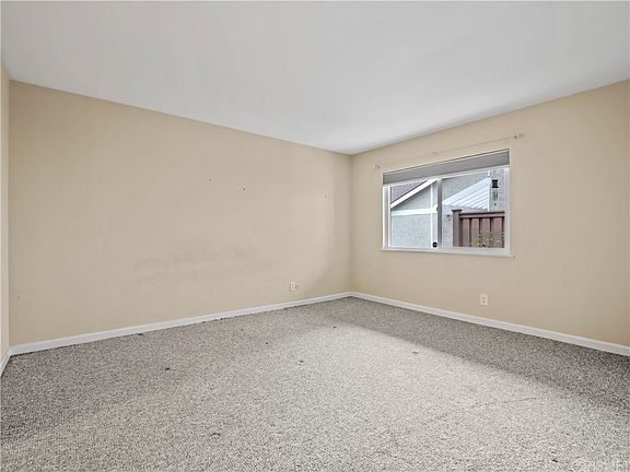 4th image of 16729 Highfalls St