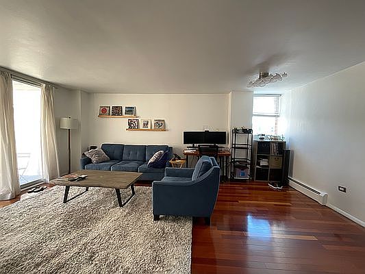 1st image of 420 W 23rd St APT 10B