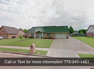 4050 Meadowfield Ln, Memphis, TN 38135