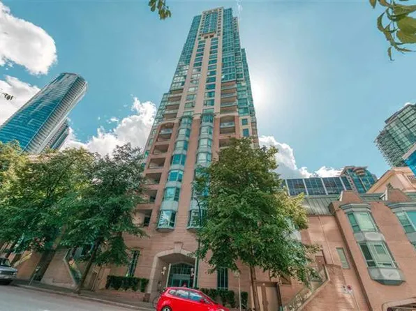 1238 Melville St #501, Vancouver, BC V6E 4N2