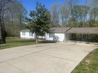 444 Day Ln, Tennessee Ridge, TN 37178