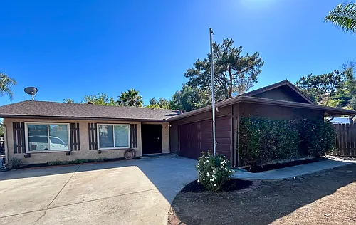 1313 Eagle Rock Ln Photo 1