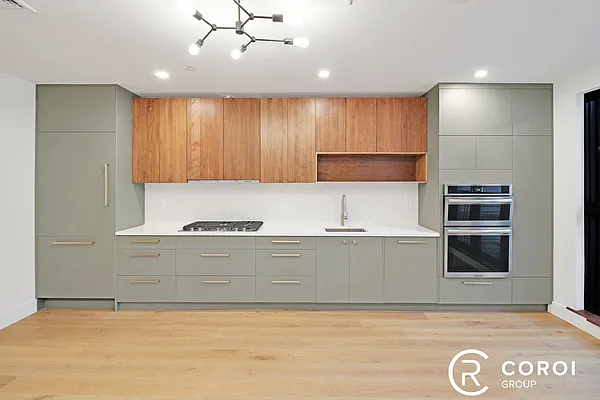 Rented by Coroi Corp | media 24