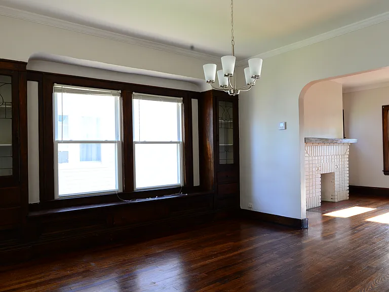 Dining room 2