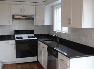 72 Spring St, Quincy, MA 02169