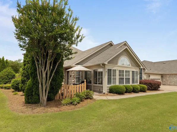 24 Laurel Ln #24, Brownsboro, AL 35741