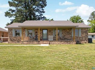 98 Johnson Rd, Danville, AL 35619