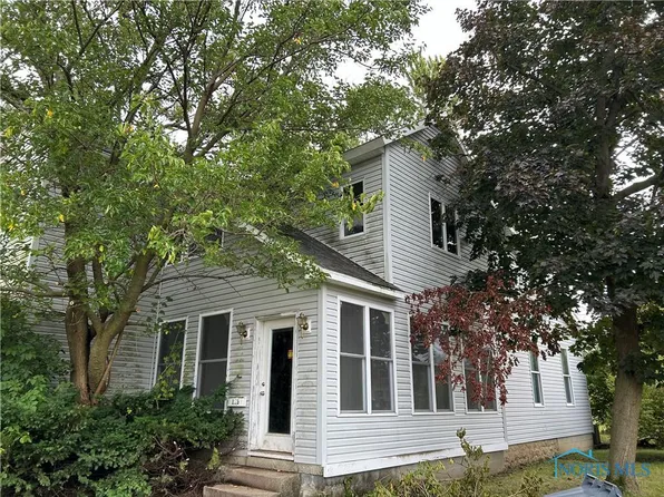 123 E Wallace St, Findlay, OH 45840