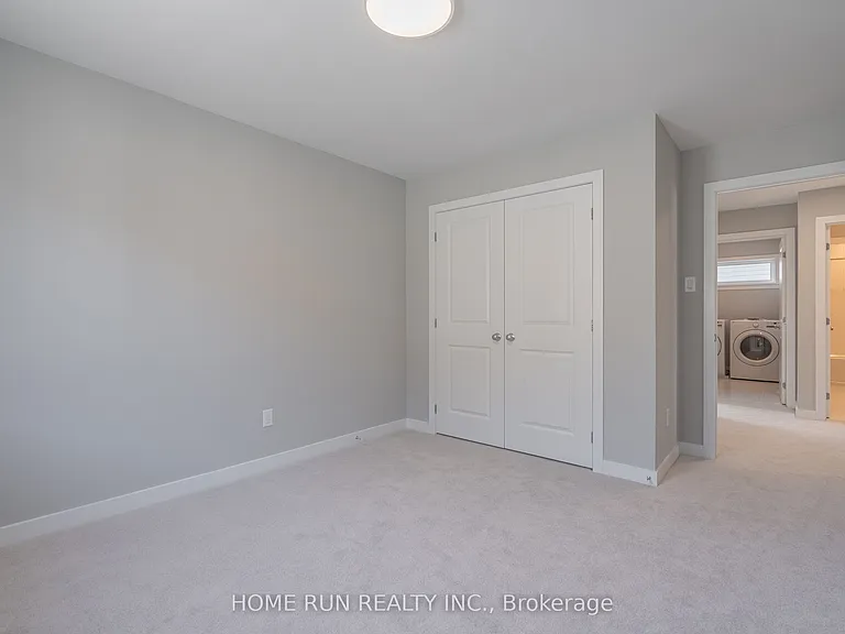 271 Ketchikan Cres — Photo 34