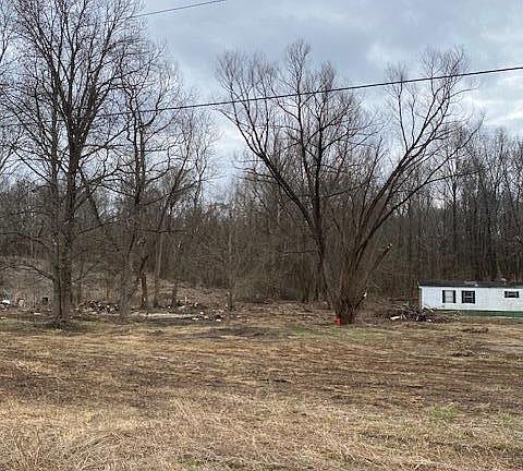 3rd image of 2085 Prichard Rd