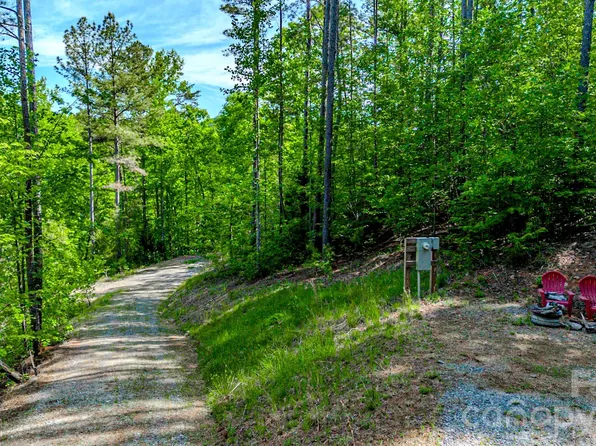 146 S Branch Dr, Bostic, NC 28018